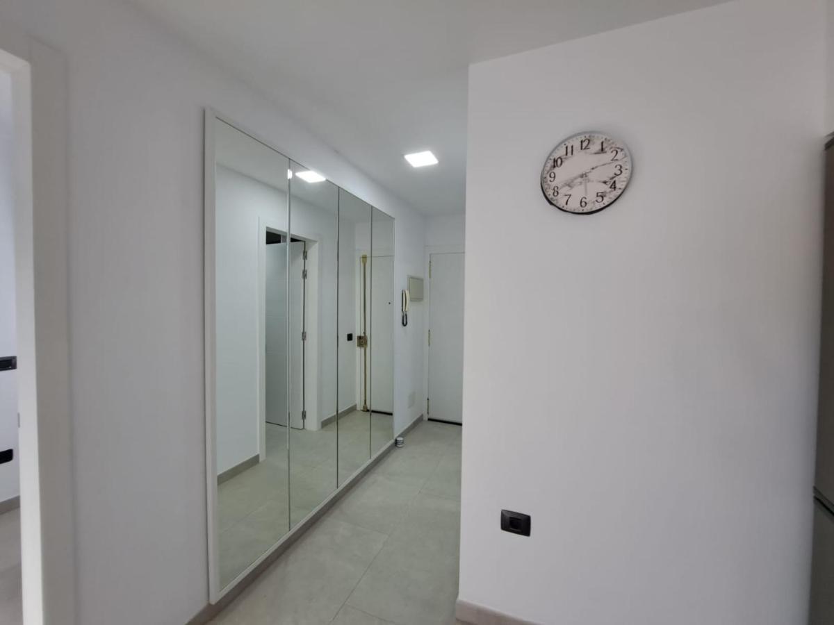 Newly Reformed 2 Bedroom Apartment In The Center Of Los Cristianos Los Cristianos  Zewnętrze zdjęcie