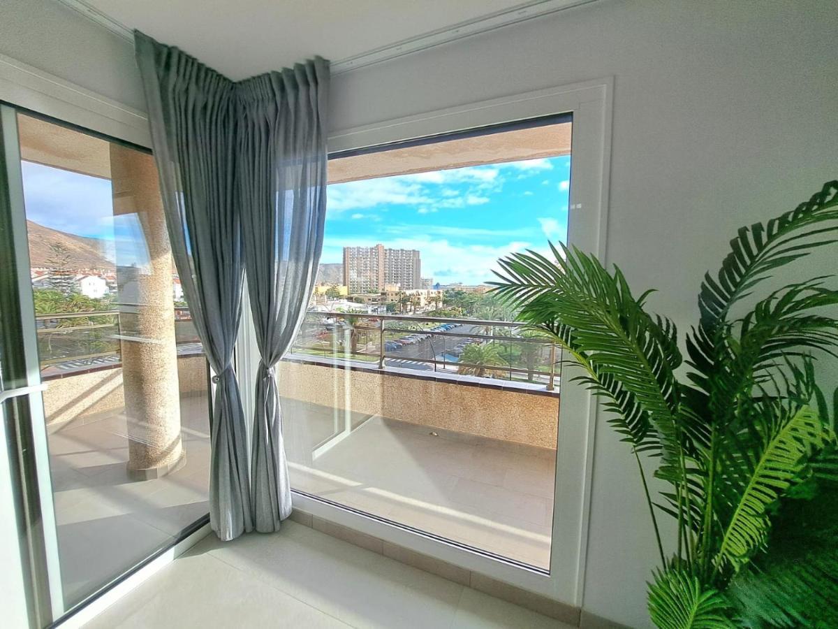 Newly Reformed 2 Bedroom Apartment In The Center Of Los Cristianos Los Cristianos  Zewnętrze zdjęcie